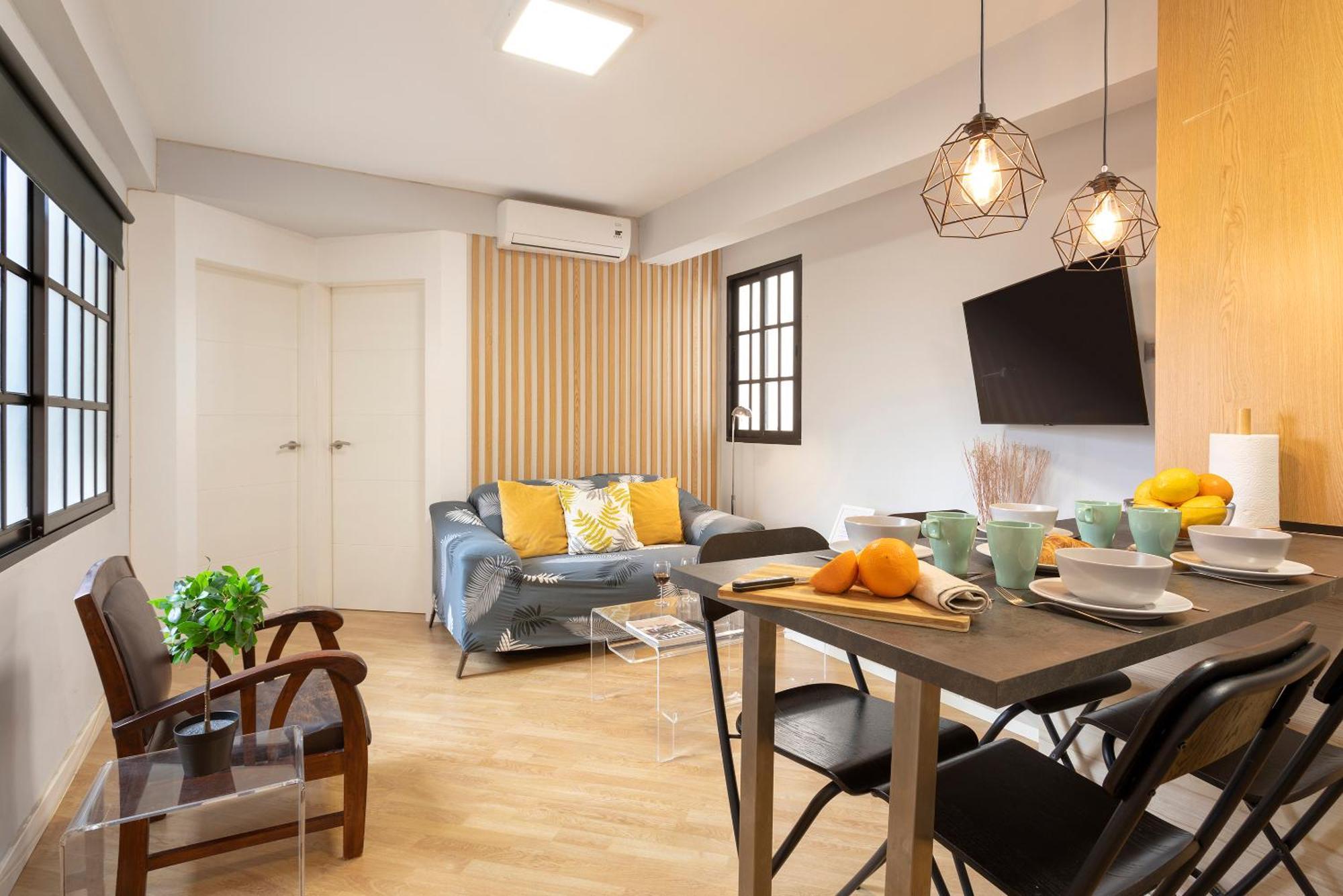 Coqueto Apartamento Junto A Calle Larios By Rent Me Málaga Esterno foto