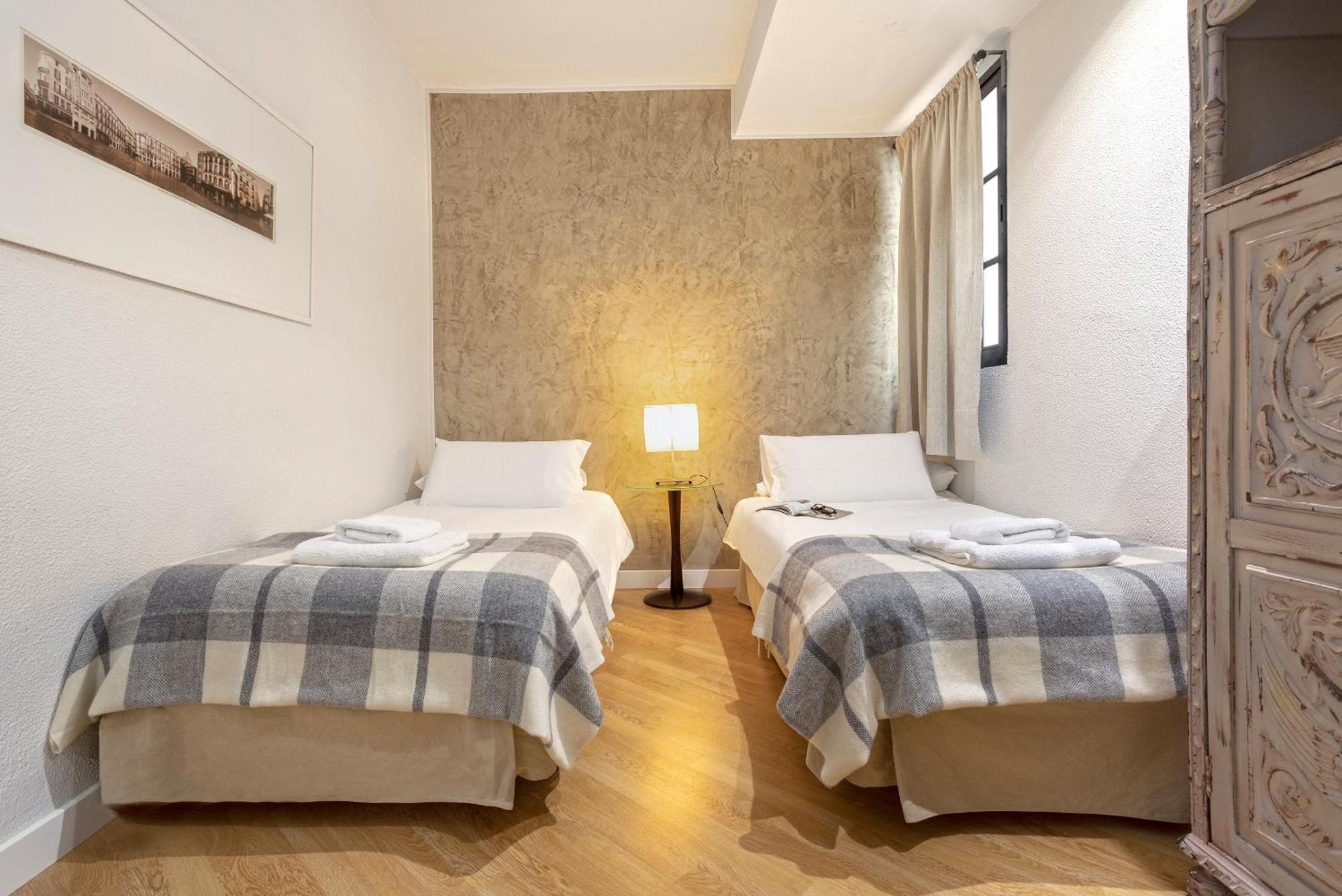Coqueto Apartamento Junto A Calle Larios By Rent Me Málaga Esterno foto