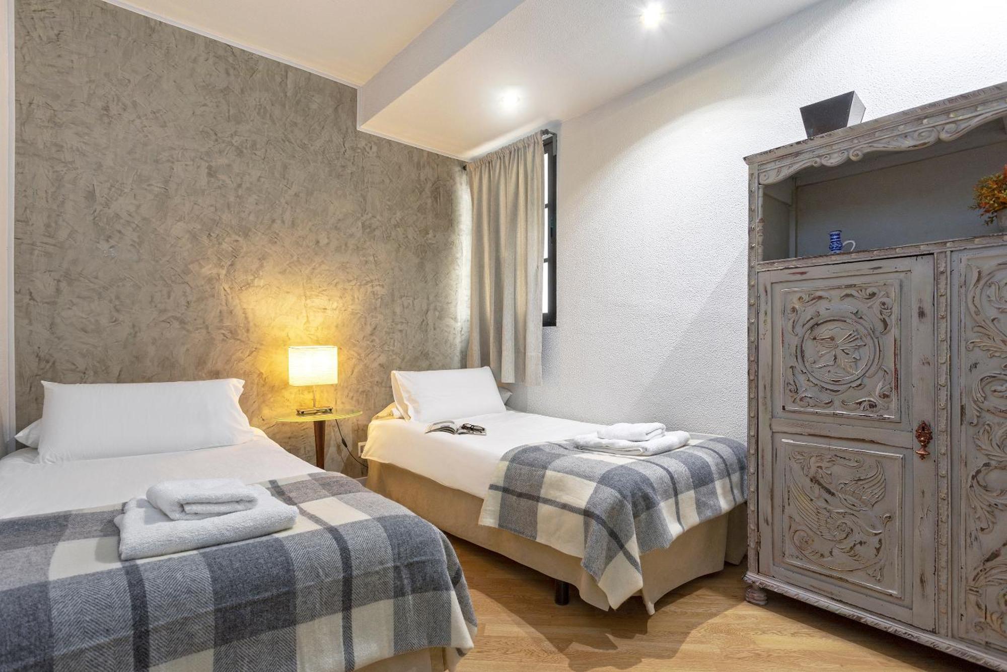 Coqueto Apartamento Junto A Calle Larios By Rent Me Málaga Esterno foto